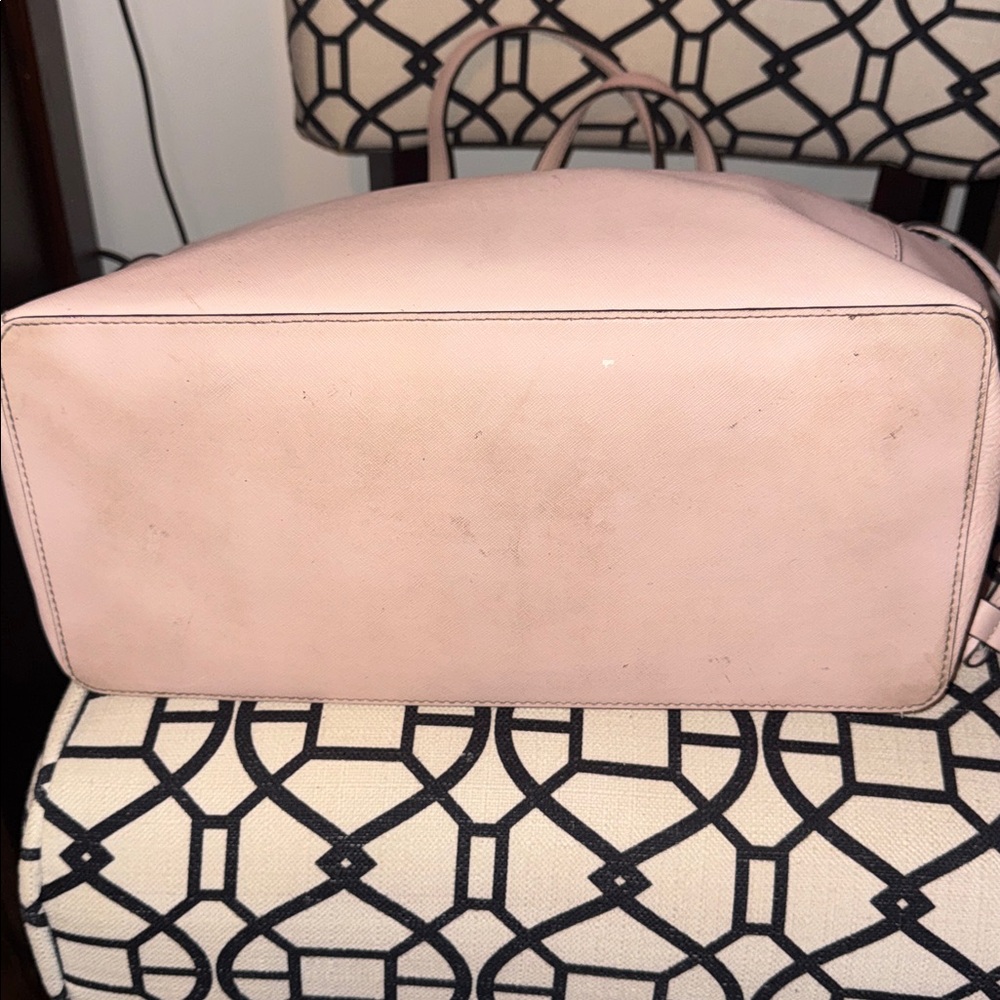 Michael Kors Blush Pink Tote and Matching Wallet - Picture 5 of 8